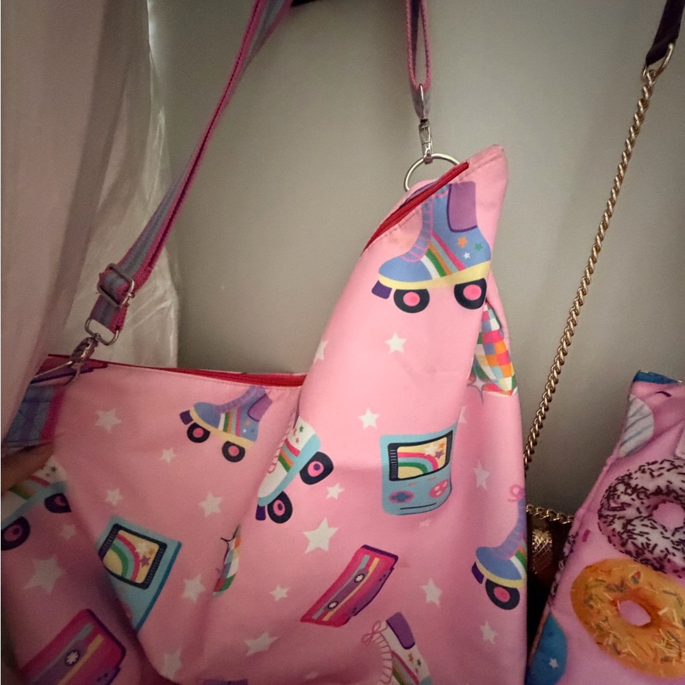 Pink Roller Skate Print Tote Bag